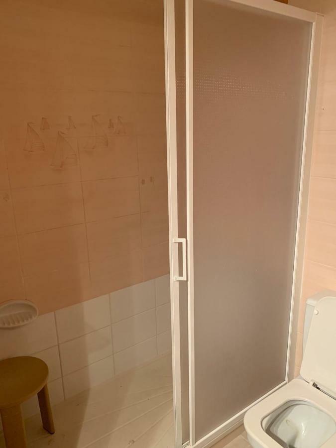 Apartamento Cambrilsfornia公寓 外观 照片