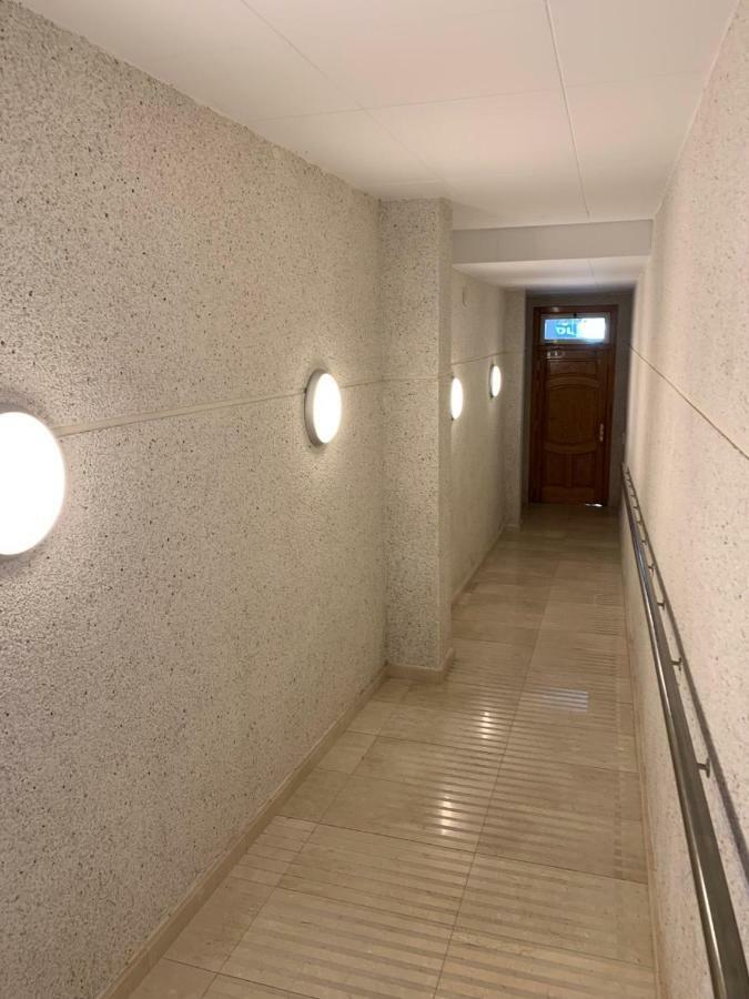 Apartamento Cambrilsfornia公寓 外观 照片