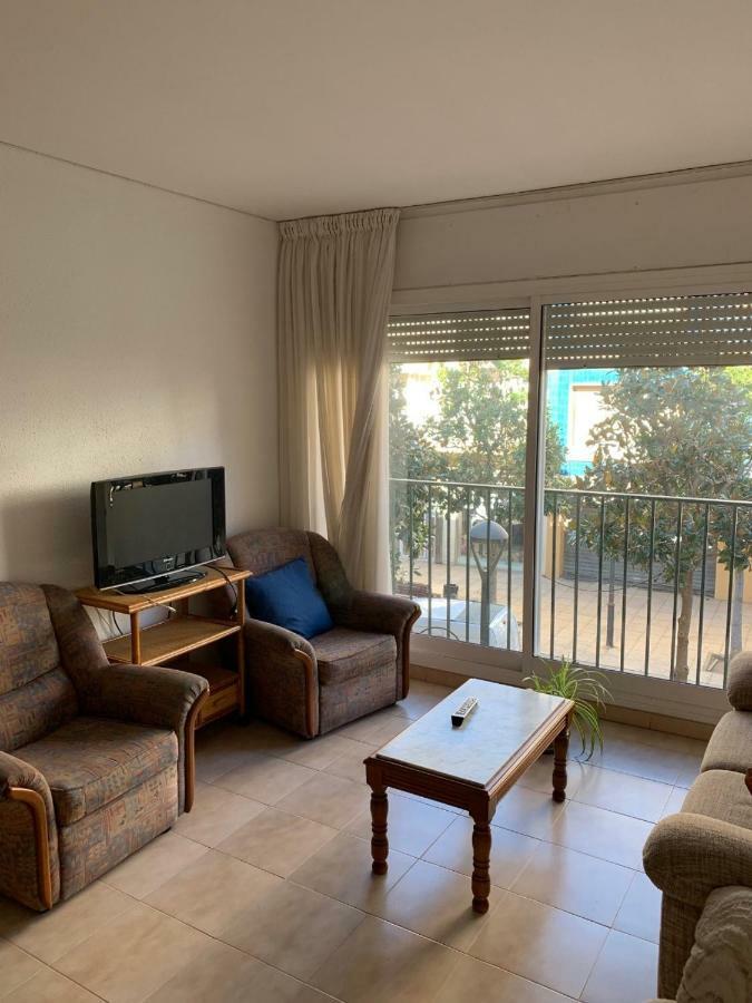 Apartamento Cambrilsfornia公寓 外观 照片