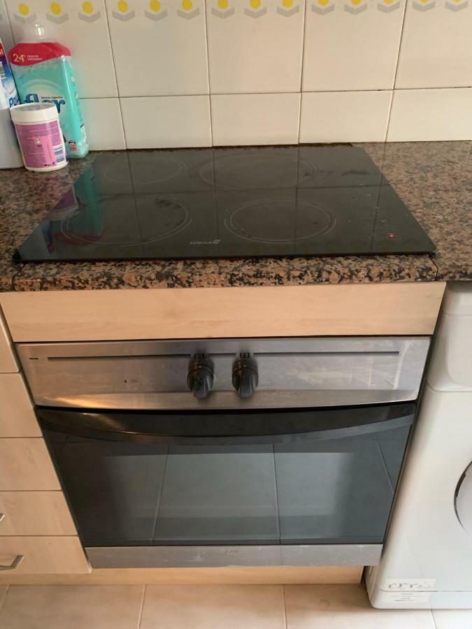 Apartamento Cambrilsfornia公寓 外观 照片